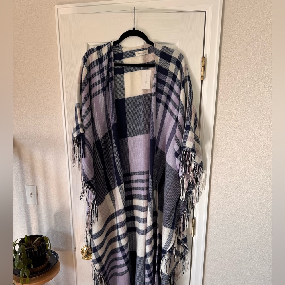 NWT  Treasure & Bond Plaid Fringe Poncho